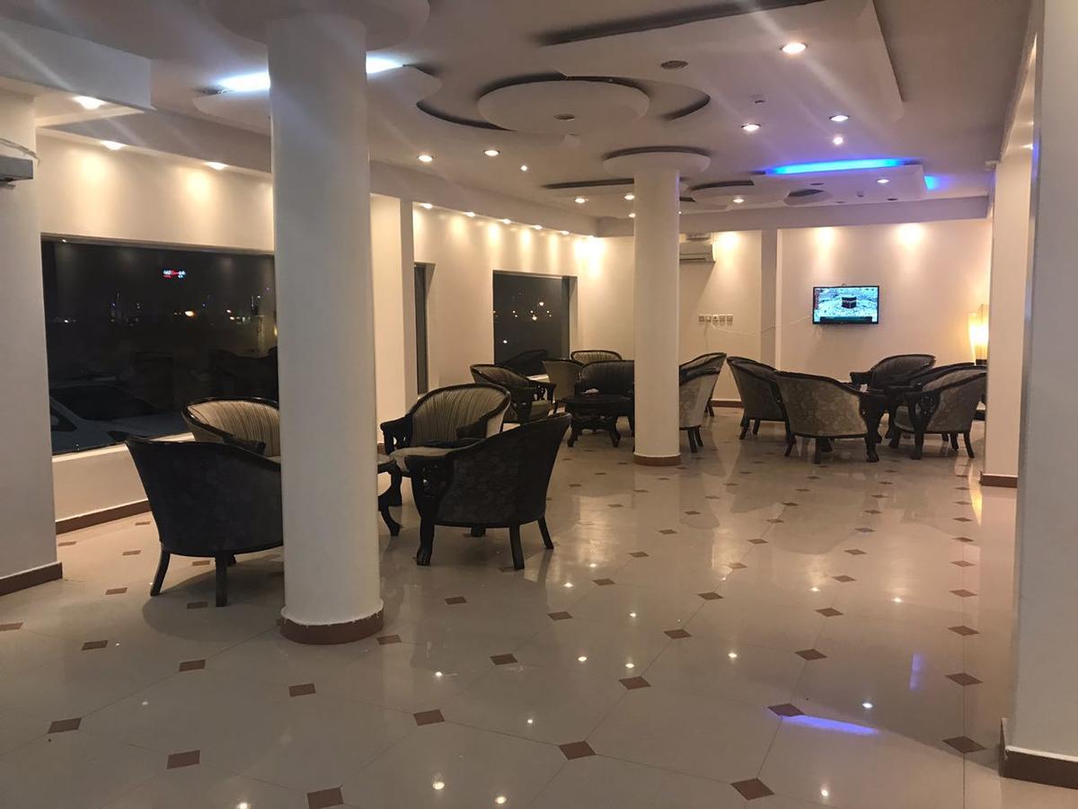 Al Makan Al Mosafer 116 Hotel By Al Azmy Riad Exterior foto